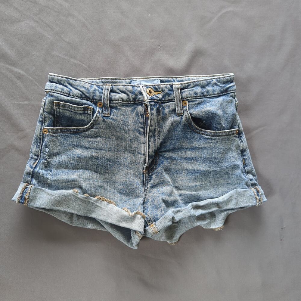 RE/Generation Celebrity Pink Mid Rise Distressed Denim Shorts 7/28
